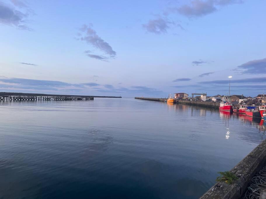 Vila Amazing Sea Views And Hot Tub Amble Exteriér fotografie